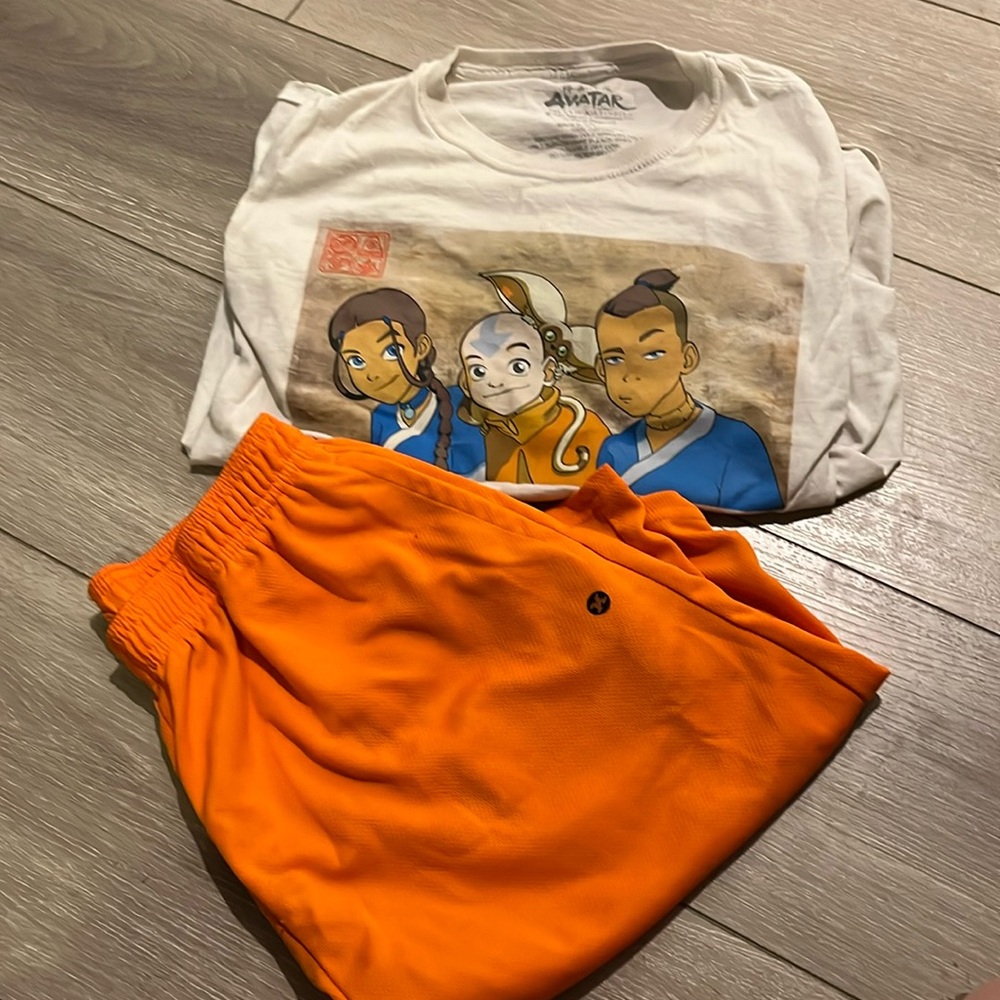 I avatar short shorts outfit